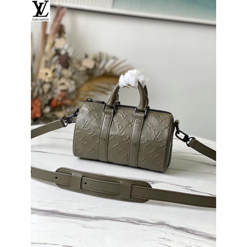 หลุยส์วิตตอง Louis Vuitton กระเป๋าถือ lv 0 💰 มินิ m57961 กองทัพสีเขียว keepall x ออกแบบด้วย conbags กระเป๋าสะพาย r3sd