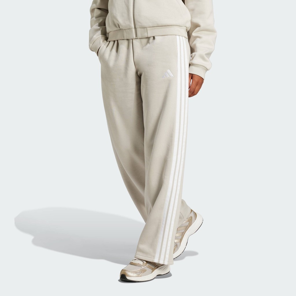 adidas ไลฟ์สไตล์ กางเกงขาปล่อยผ้าเฟรนช์เทอร์รีย์ Essentials 3-Stripes ผู้หญิง สีเทา JW9215