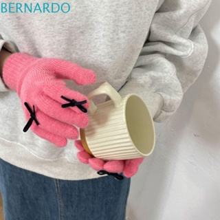 Bernardo ถุงมือถักนิตติ้ง ถุงมืออุ่นเต็มนิ้ว ขนปุย ฮาราจูกุ กันลม หนา สีพื้น หน้าจอสัมผัส ถุงมือผู้หญิง