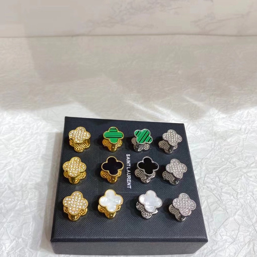 เครื่องประดับ ต่างหูสแตนเลส รูปใบโคลเวอร์สี่แฉก สีแดง หรูหรา แบบเรียบง่าย สําหรับผู้หญิง