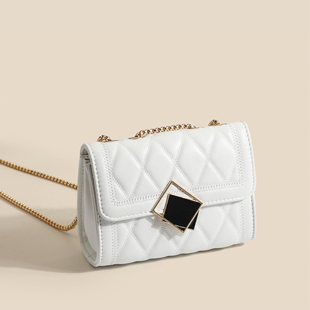 กระเป๋าสะพายข้าง ทรงเหลี่ยม ลายสก็อต สายสะพายโซ่สีทอง วัสดุหนังPU iDigital