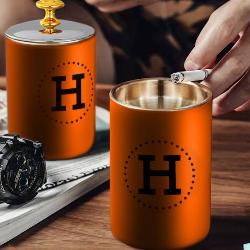 H Internet Celebrity Style Stainless Steel Ashtray with Lid Household Creative Personalized Trend Living Room Bedroom Ashtray Prevent Fly Ash WRxu