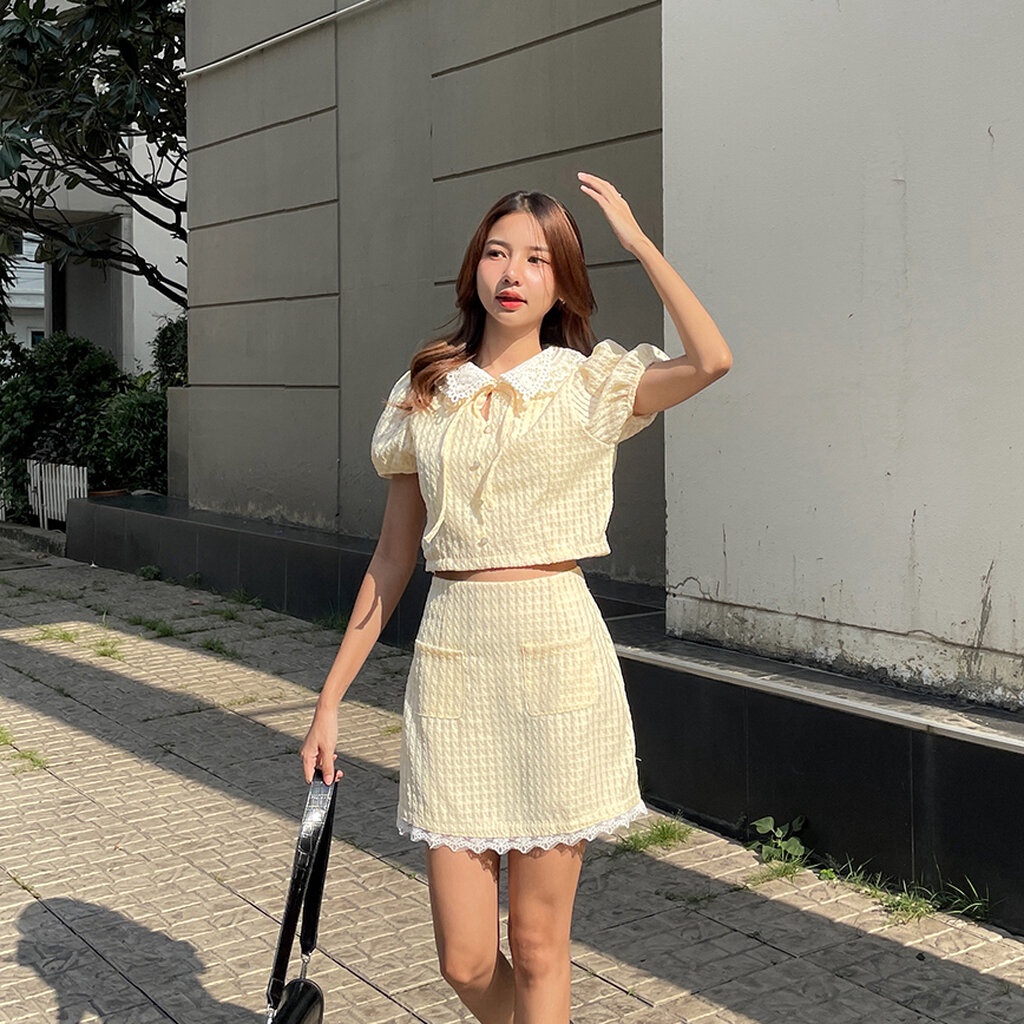 พร้อมส่ง 🥫⛵️🎁 Taji set เซตเสื้อแขนสั้นกระโปรงทรงเอหวานๆ (37875)