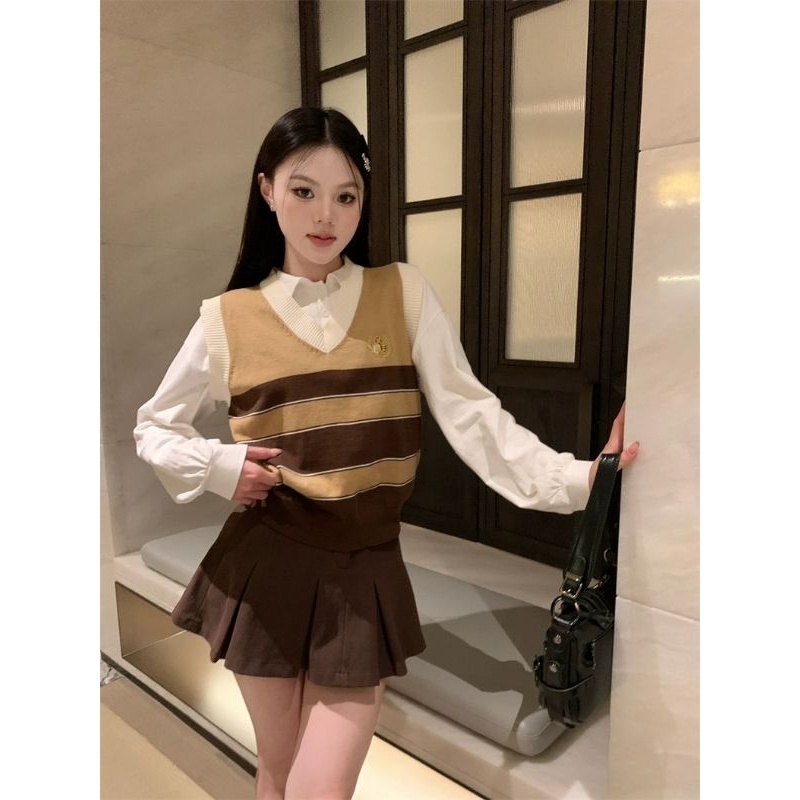 OFF SHOP พร้อมส่ง (OFF-X039) เสื้อกั๊กไหมพรม ใส่สบายลายทาง คอวี -C