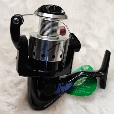 รอกสปิน รอกหมาป่า AF835I