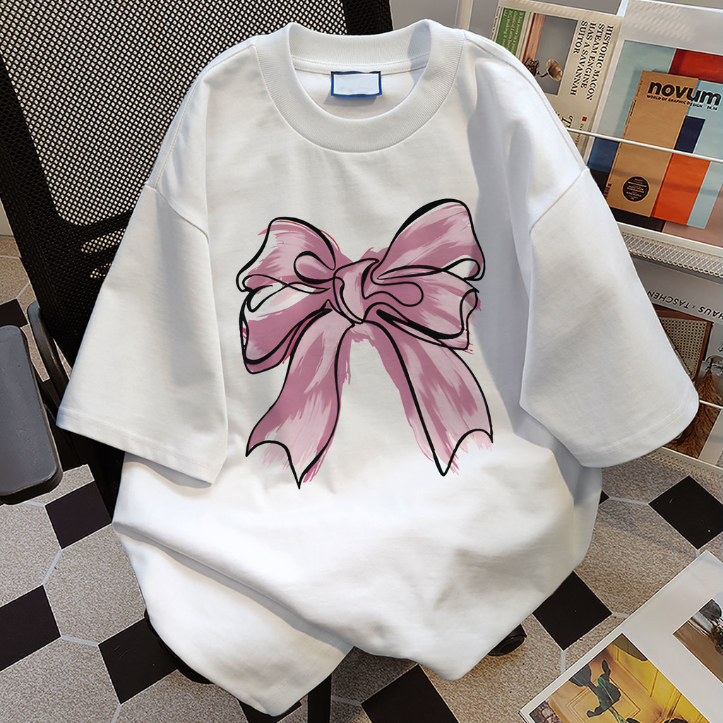 TIHIK เสื้อยืดโบว์ 100%Cotton เสื้อยืดผู้หญิงลายน่ารัก เนื้อผ้านุ่ม สีสวย ใส่สบาย I001730