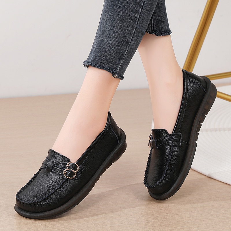 【5 สี ขนาดใหญ่ 35-44】รองเท้าโลฟเฟอร์ลําลอง หนังโคเรียม พื้นนิ่ม กันลื่น แฟชั่นสไตล์เกาหลี สําหรับสตรี OD05