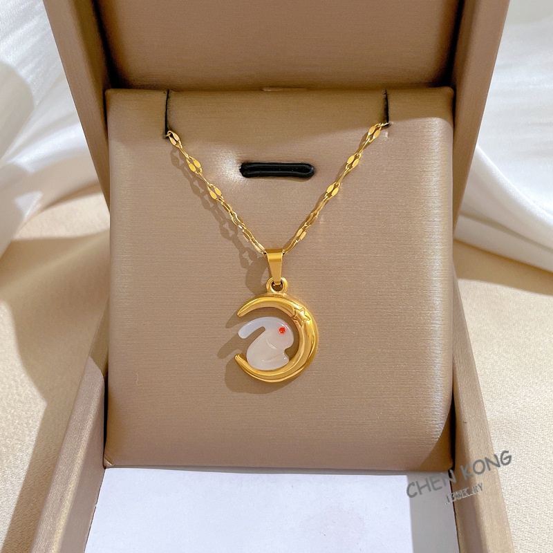 [เหล็กไทเทเนียม] สร้อยคอโซ่ ชุบทอง 18K จี้เรขาคณิต ดาวเคราะห์ บุคลิกภาพ มินิมอล ของขวัญสําหรับเพื่อน