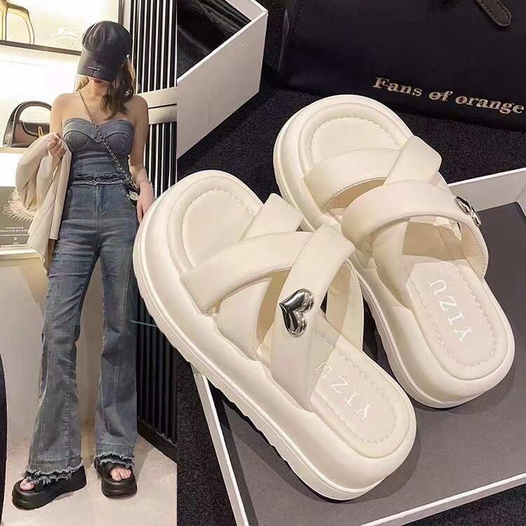 civicera_dudushop2 สินค้าพร้อมส่ง รองเท้าเเบบสวมสำหรับผู้หญิงเเฟชั่น เรียบง่ายใส่ได้ กับวันสบายๆ รุ่นSUH367