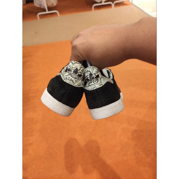 ADIDAS GAZELLE SNEAKERS | UK 5 | {A47}