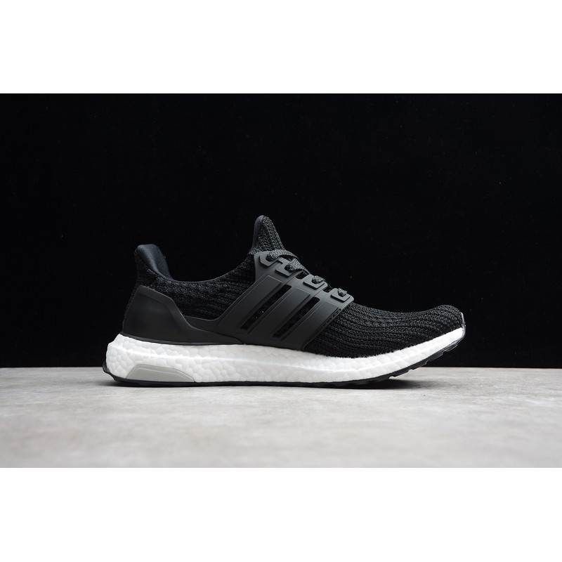 Adidas Ultra Boost 4.0 running shoes original for women and men with box black white sneaker 2022