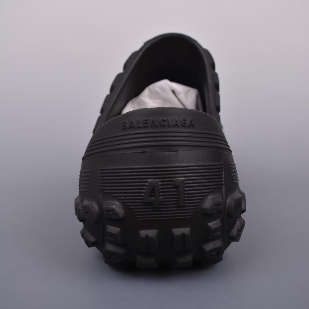 Balenciaga Defender Clogs "Black" แตะลำลองแตะกีฬา Flip Flops สำหรับผู้หญิงและผู้ชาย รองเท้า Hot sal