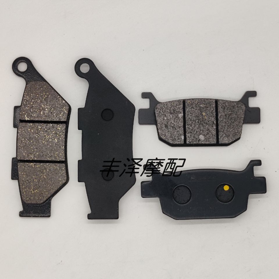 เหมาะสําหรับ Qianjiang QJMOTOR Yi 500/QJ500-8A ด้านหน้าด้านหลังผ้าเบรคแผ่นดิสก์เบรค CHT