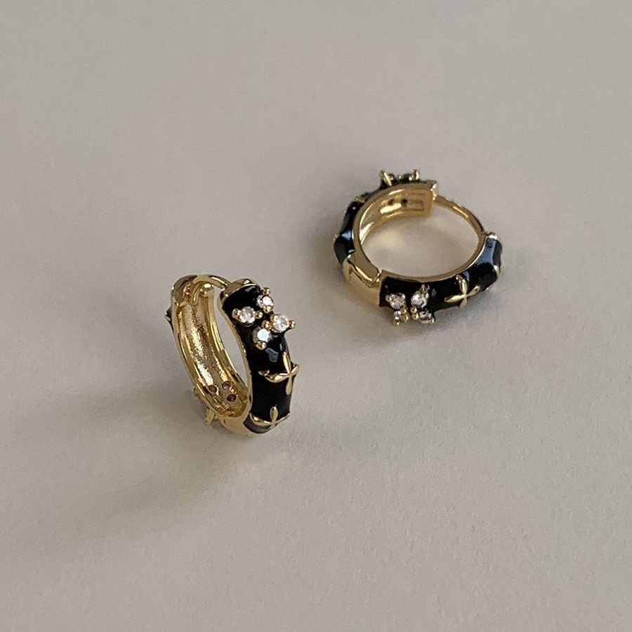 ต่างหูห่วง ทรงกลม ประดับเพทาย ขนาดเล็ก ลายดอกไม้ สีดํา สไตล์ฝรั่งเศส เรโทร