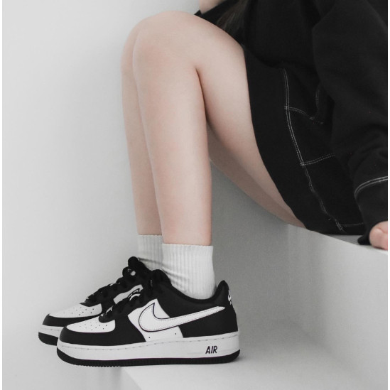 ของแท้ 100 % Nike Air Force 1 Low Panda White black สีขาวดำ รองเท้า true