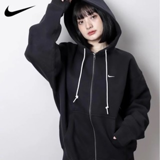 【พร้อมส่ง】ของแท้ 100% Nike เสื้อแจ็กเก็ต เสื้อคาร์ดิแกน มีฮู้ด สําหรับผู้ชาย และผู้หญิง DR0404-063