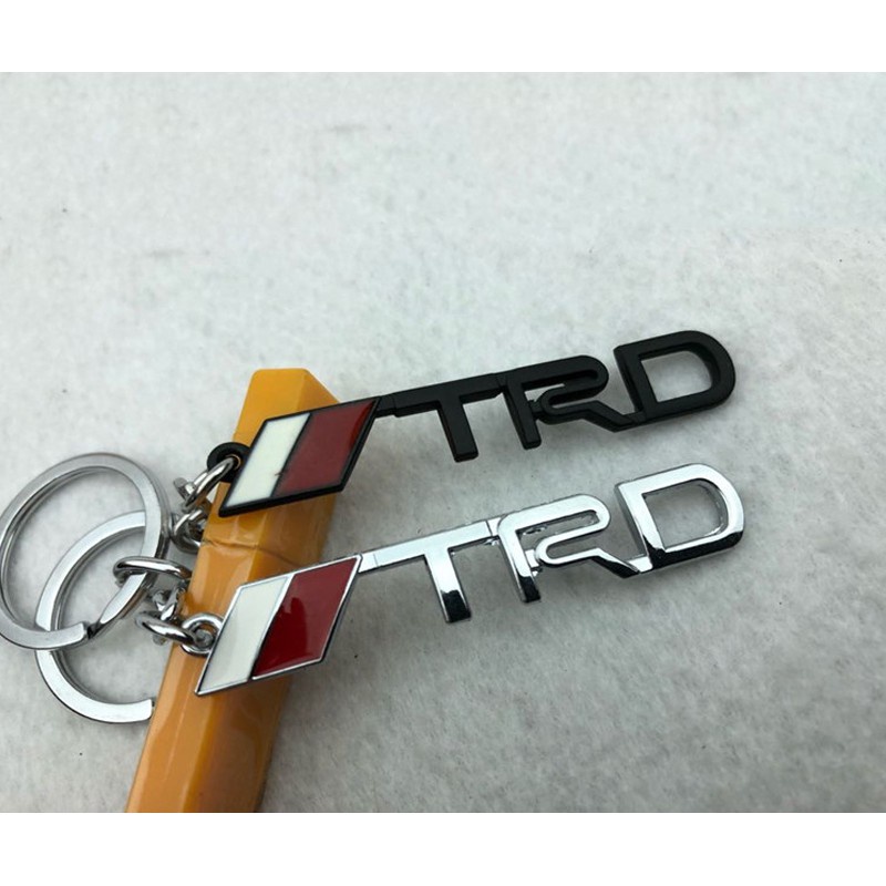 ใหม่ พวงกุญแจโลหะ โลโก้ TRD สําหรับอัพเกรดรถยนต์ Toyota Camry Corolla