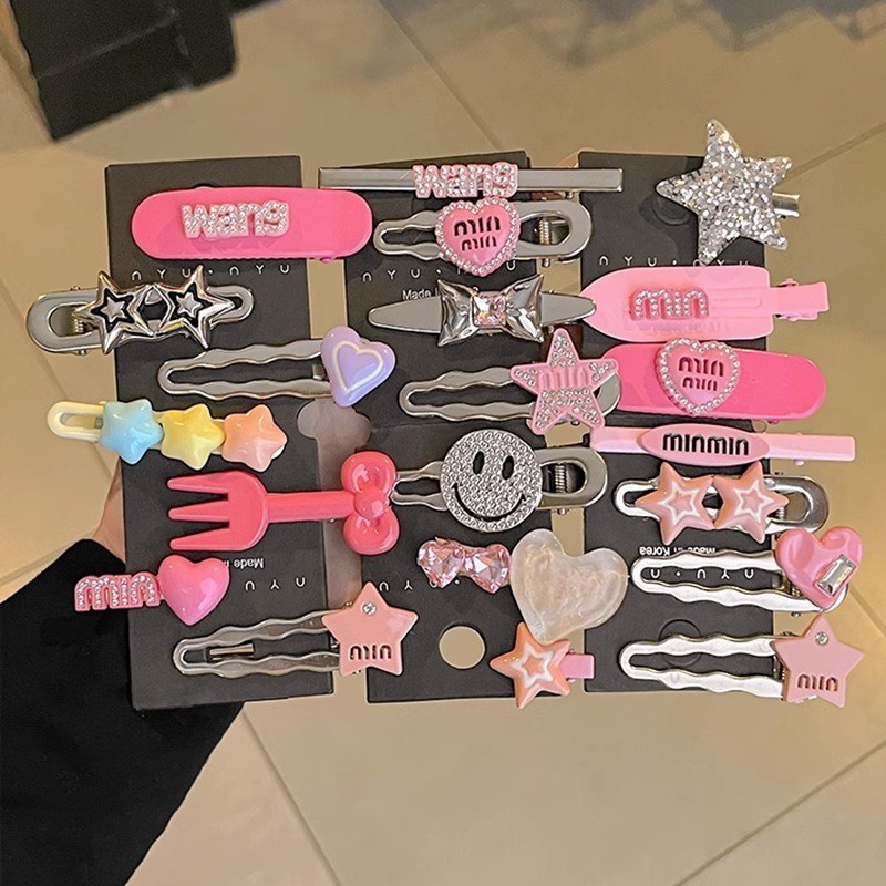 แฟชั่นเกาหลี 10 ชิ้น กิ๊บติดผม ผู้หญิง ใหม่ Y2k นาที อารมณ์สวยงาม พลอยเทียม ดาว โลหะ กิ๊บหน้าม้า ด้านข้าง เครื่องประดับผม - รูปที่ 6