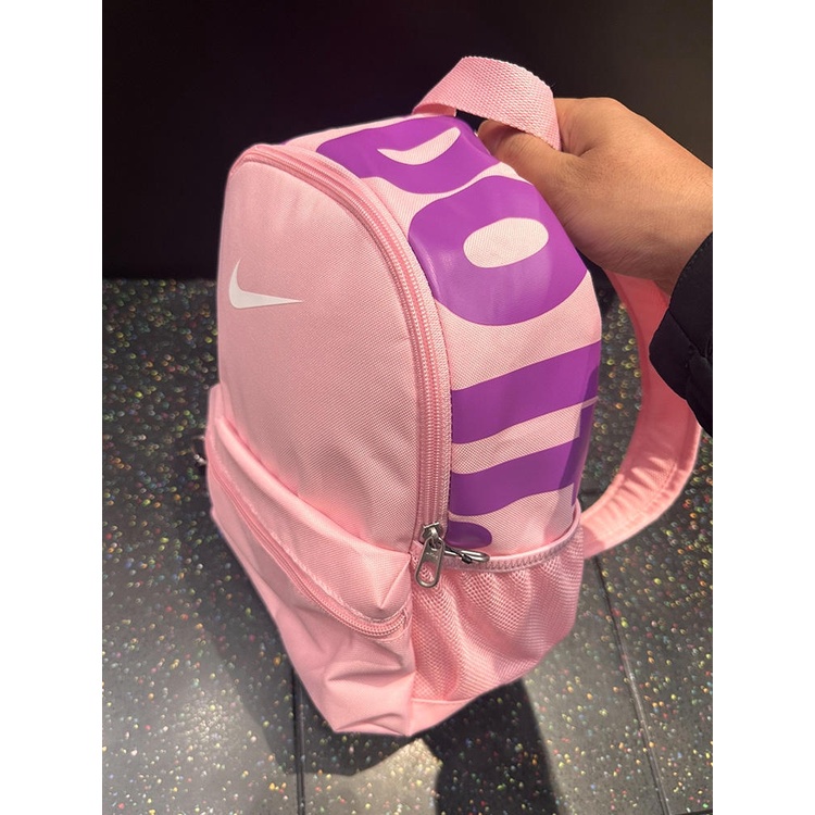 Nike กระเป๋าเป้สะพายหลังเด็ก กระเป๋านักเรียนหญิงใบเล็ก เด็กนักเรียน Nike brasilia กระเป๋าเป้สะพายหล