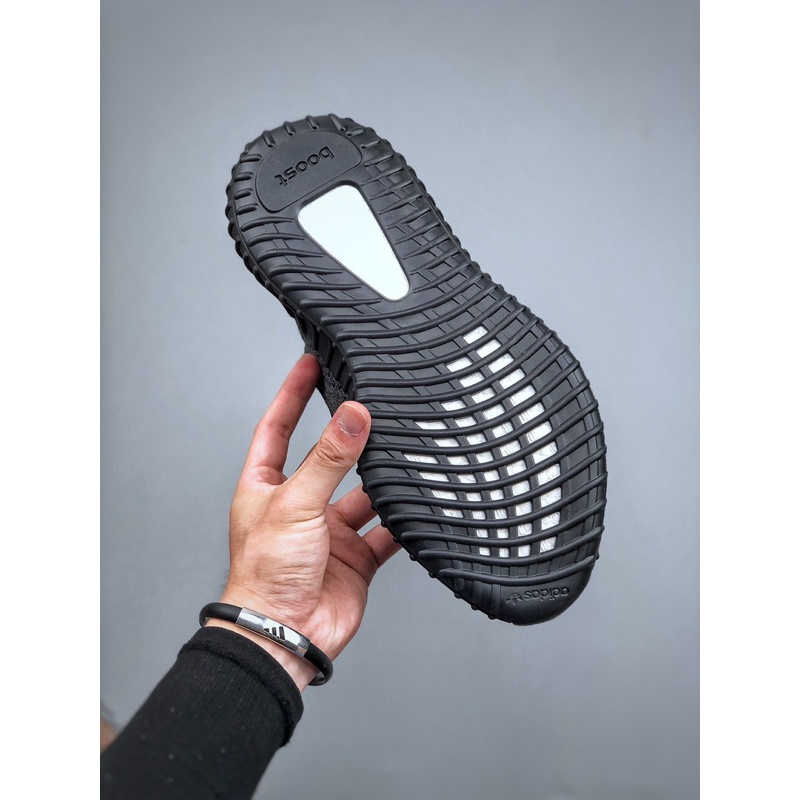 [TW FACTORY OUTLET] adidas Yeezy Boost 350 V2 Static Black (สะท้อนแสง) FU9007 ผู้ชายผู้หญิง Kasut L