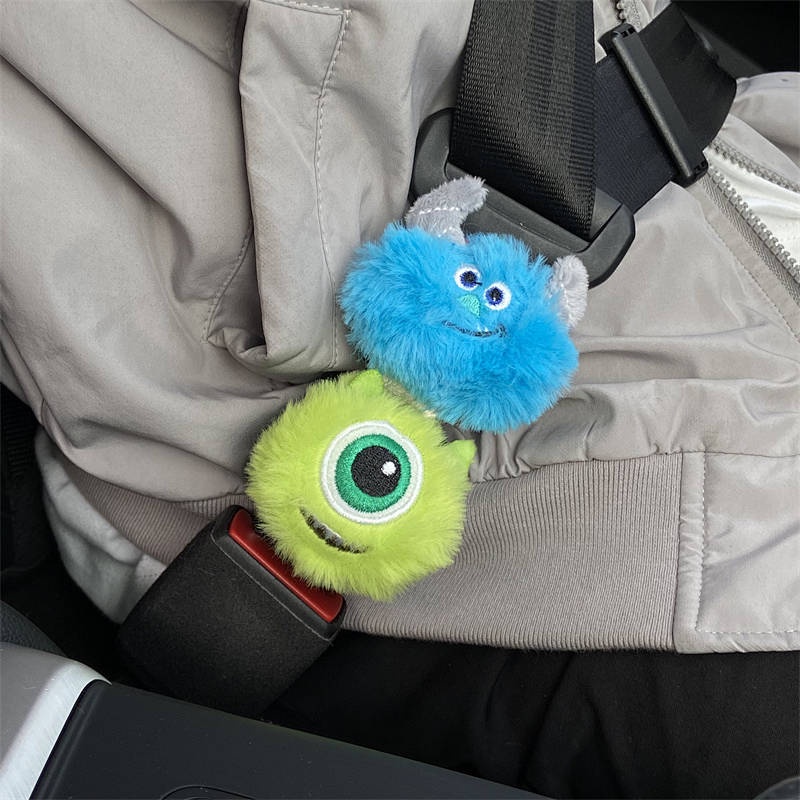 Three-Eyed Alien Monster College Car Safety Plug with Lock Stopper Bayonet Car Extension Holder Connector Car Lock oOXr