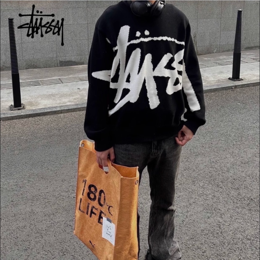 STUSSY 【พร้อมส่ง】ของแท้ 100% เสื้อกันหนาวแขนยาว คอกลม ผ้าถัก ลายโลโก้ตัวอักษร ขนาดใหญ่