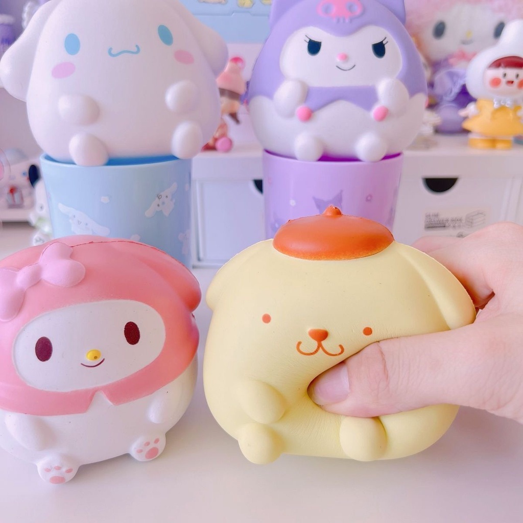 ของเล่นบีบสกุชชี่ Kawaii Sanrio Kuromi Cinnamoroll My Melody ช่วยบรรเทาความเครียด