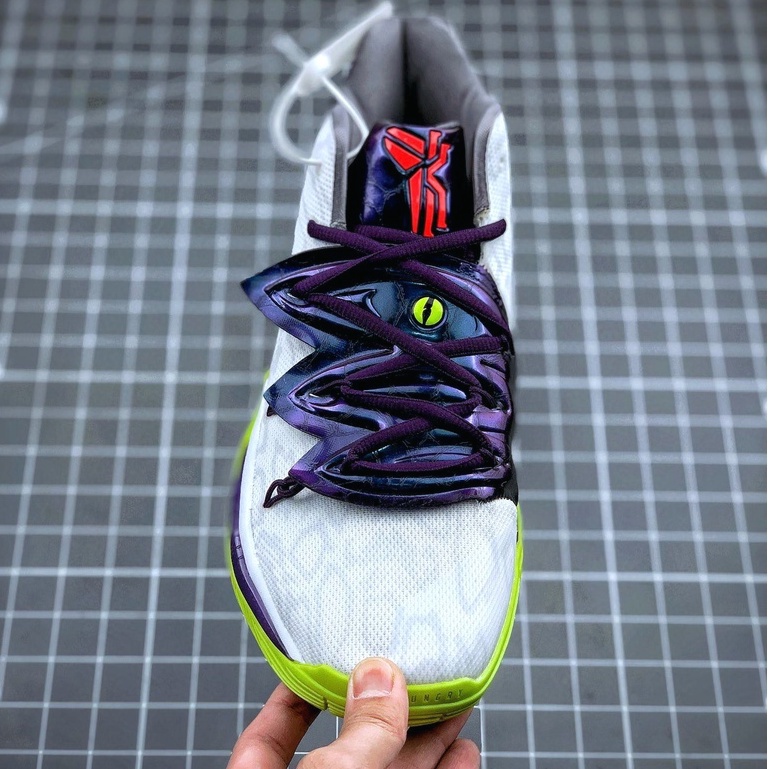 Mamba kyrie hot sale 5