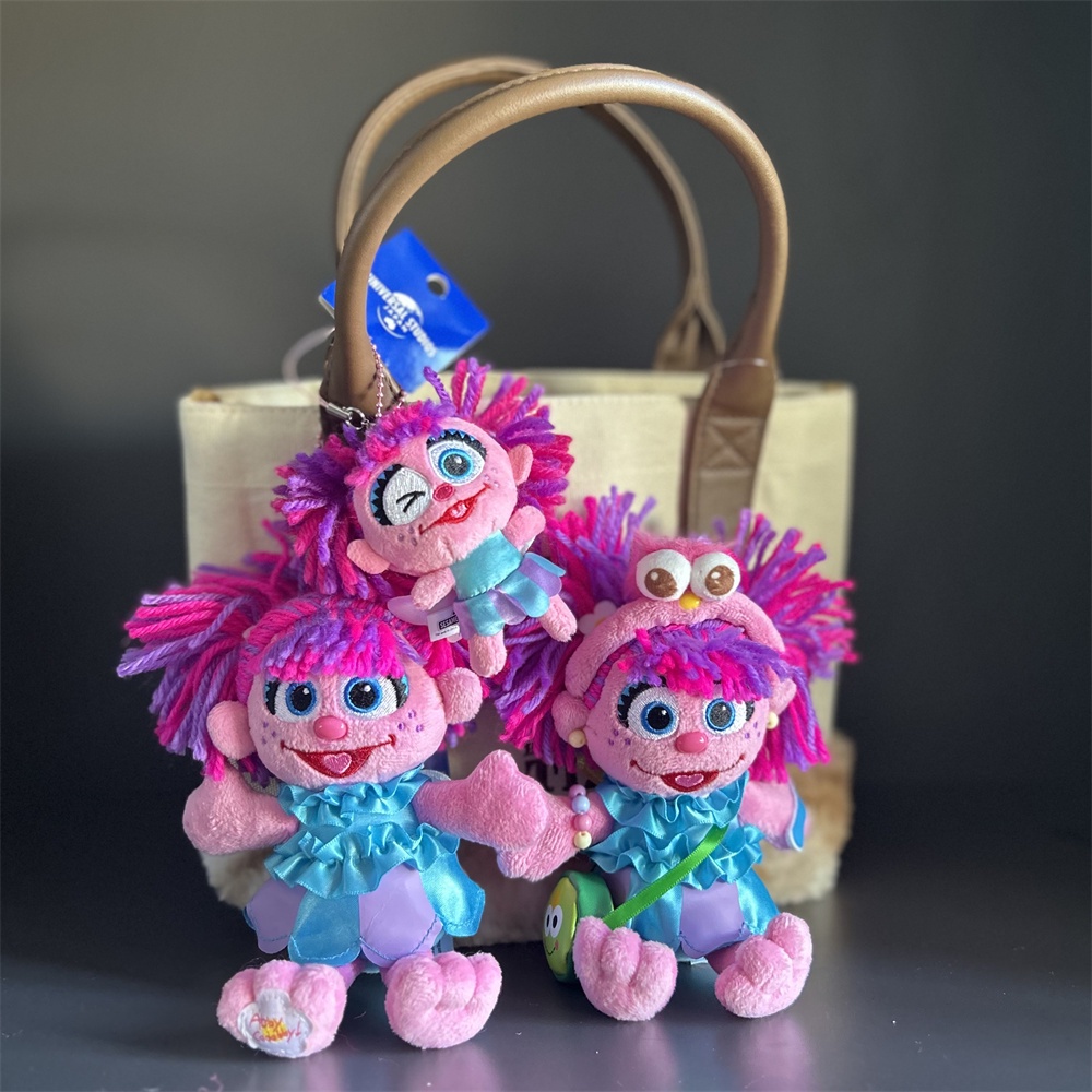 พร้อมส่ง แท้ ตุ๊กตาสตูดิโอ Sesame Street Little Girl abby ผ้ากํามะหยี่ขนนิ่ม สไตล์ญี่ปุ่น USJ