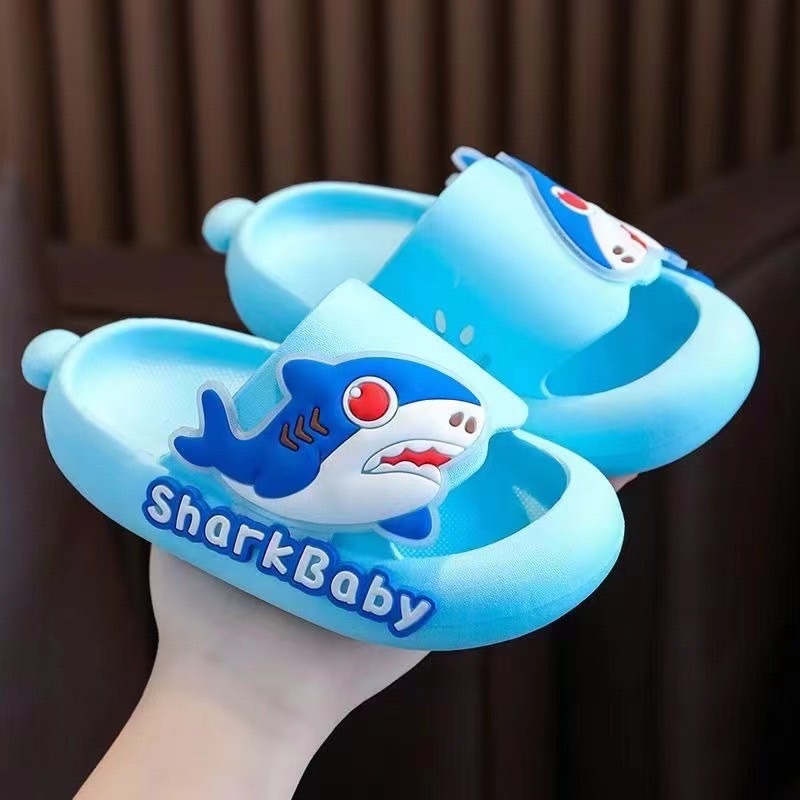 🎈🎈รองเท้าแตะชายหาด กันลื่น ลายฉลาม 3d แฟชั่นฤดูร้อน สําหรับเด็กผู้ชาย และเด็กผู้หญิง🎈🎈พร้อมส่ง