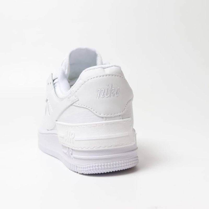 Sepatu Nike air force 1 shadow triple white แฟชั่น