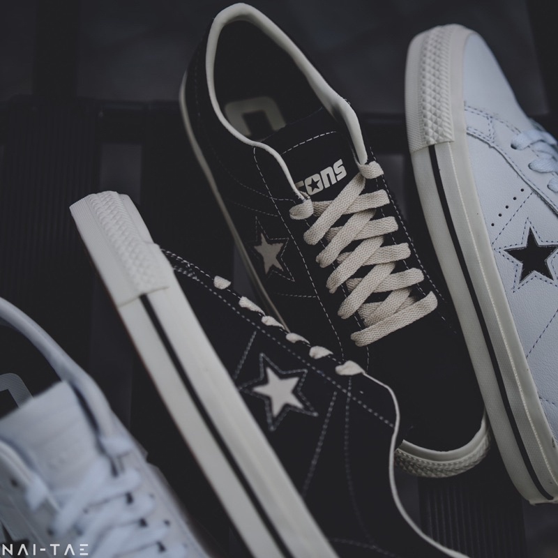 CONVERSE ONE STAR PRO LEATHER OX WHITE / BLACK  free shipping  รองเท้า true