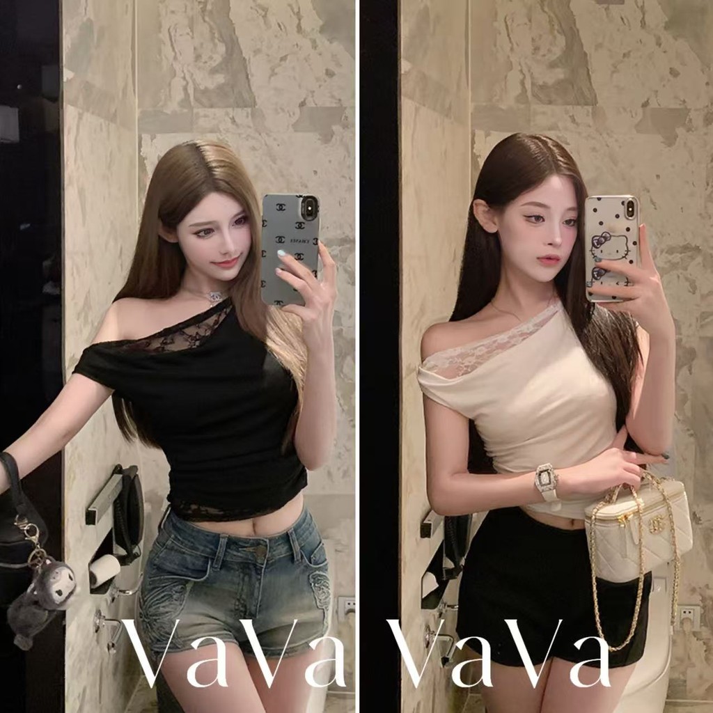 VaVa 💕มีสินค้า💕เสื้อครอปเปิดไหล่ลูกไม้สีพื้นสำหรับผู้หญิง ดีไซน์เรียบง่ายแต่หรูหรา เนื้อผ้ามีความยืดหยุ่นสูง ดีไซน์ทันสม