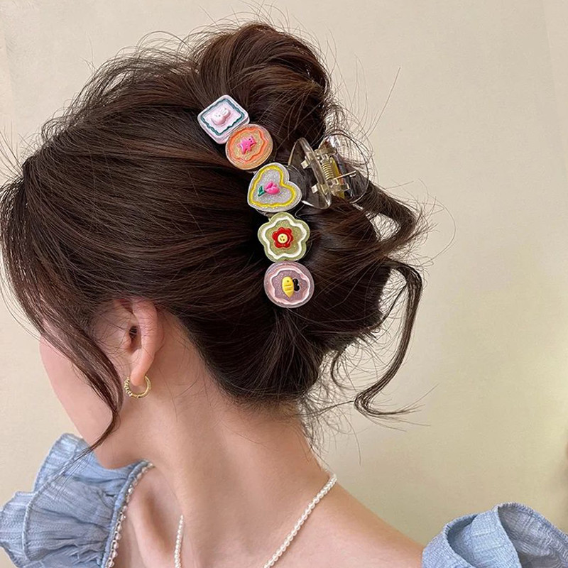 Lightweight hair clip, a fashionable companion during travel - รูปที่ 3