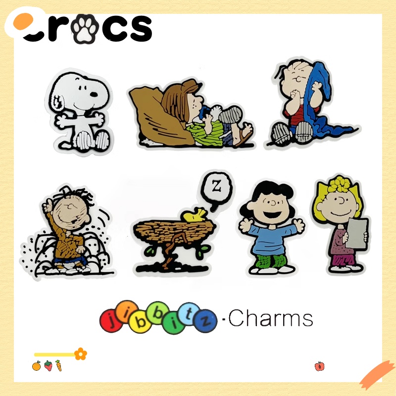 Crocs Jibbitz Snoopy series หัวเข็มขัดรองเท้า Crocs การ์ตูนน่ารัก DIY รองเท้าดอกไม้แฟชั่น Crocs charms เกาหลี Crocs เครื่องประดับรองเท้า