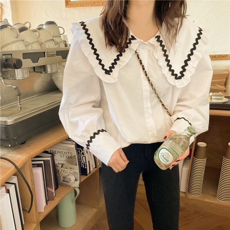 เสื้อเชิ้ตแขนยาว คอตุ๊กตา แต่งกระดุมแถวเดียว ทรงหลวม สีขาว สไตล์ตะวันตก แฟชั่นฤดูใบไม้ผลิ สําหรับผู้หญิง