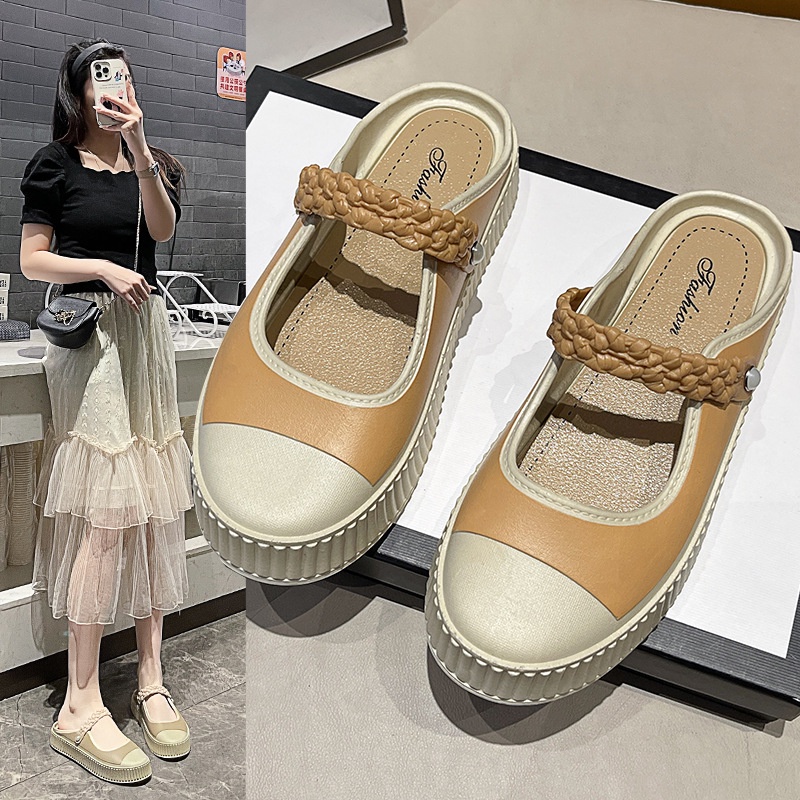 องเท้าแตะหญิง รองเท้าแตะ ลำลองสำหรับผู้หญิง พื้นรองเท้าหนามาก High quality Unique Chic รุ่นใหม่