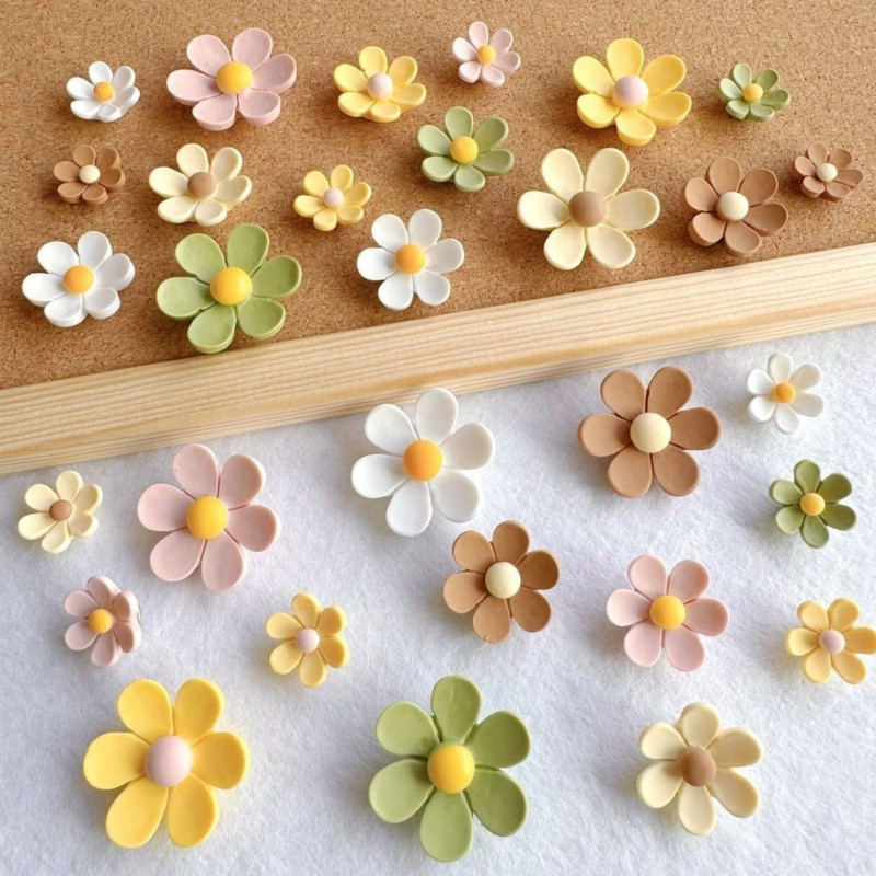 Ins ดอกไม้ขนาดเล็กขนาดใหญ่ที่มีสีสัน Pushpin สร้างสรรค์น่ารัก Cork รูปภาพกระดานข้อความ Felt Photo ตกแต่งผนังกดเล็บ ราคา ถูกที่สุด ดีลบีเคเค แกลเลอรีภาพที่ 6