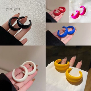 Yonger ต่างหูห่วงอะคริลิค ทรงกลม สีขาว แบบเรียบง่าย สไตล์เรโทร แฟชั่นสําหรับผู้หญิง