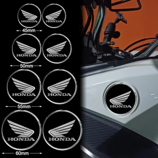 2 ชิ้น 1 ชุด Honda 3D Emblem ยางนุ่มโลโก้สติกเกอร์สําหรับรถจักรยานยนต์ Honda EX5 BEAT WAVE VISION DREAM Vario Click 125i ADV160 รถจักรยานยนต์สติกเกอร์ตกแต่งกันน้ํา