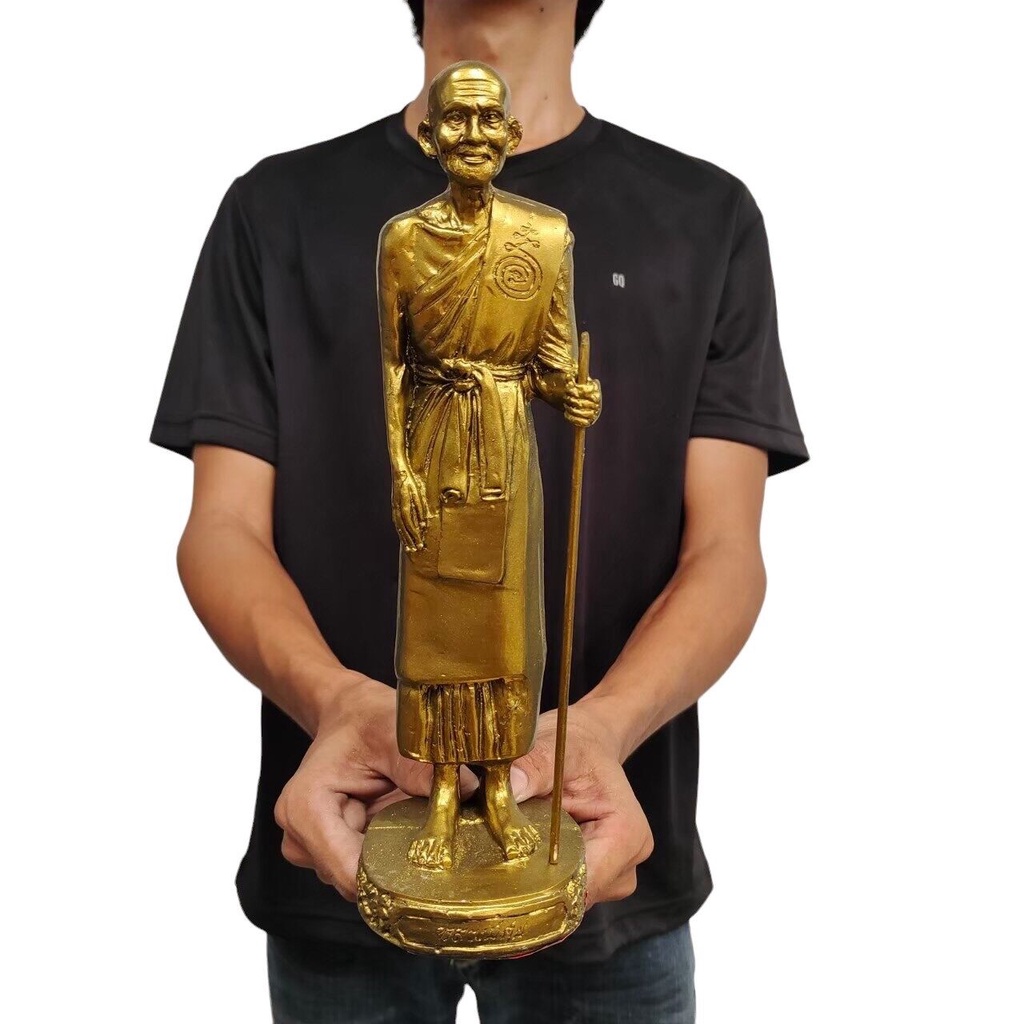 หลวงปู่ศุข องค์ยืน ถือไม้ท้าว ครูกรมหลวงชุมพร สีทองเก่า ขนาด 5 นิ้ว