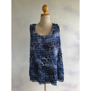 FF03837 เสื้อผ้ามือสอง สีน้ำเงิน แบรนด์ LAURA ASHLEY อก 45-50 นื้ว
