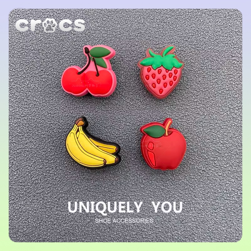 jibbitz crocs อุปกรณ์เสริมหัวเข็มขัด ตัวติดรองเท้า crocs รูปกล้วย และสตรอเบอร์รี่ สําหรับรองเท้า jibbitz crocs เกาหลี