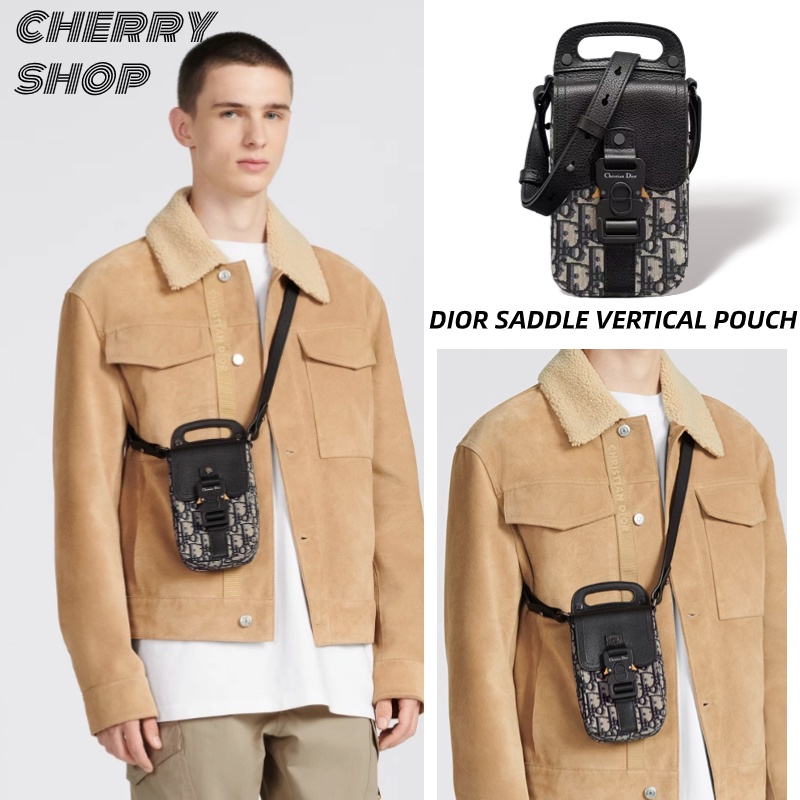 กระเป๋าดิออร์ DIOR SADDLE VERTICAL POUCH WITH STRAPกระเป๋าใส่โทรศัพท์มือถือสำหรับผู้ชาย/ แบรนด์ใหม่แ