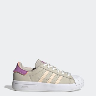 adidas ไลฟ์สไตล์ รองเท้า Superstar Ayoon ผู้หญิง สีเบจ GV9542