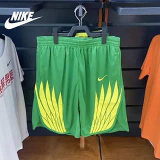 Nike ของแท้ 100% กางเกงขาสั้น ผ้ายืด ระบายอากาศ แห้งเร็ว พิมพ์ลายแนวสตรีท สําหรับผู้ชาย เหมาะกับการเล่นบาสเก็ตบอล