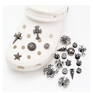 Punk&Metal หัวเข็มขัดรองเท้า charm Retro Baroque-สไตล์รองเท้า Accents สําหรับหัวเข็มขัดคุณภาพสูง charms อุปกรณ์เสริมชุด 3d รองเท้าหัวเข็มขัด Pins