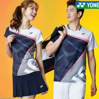 พร้อมส่ง ใหม่ ชุดกีฬา เสื้อแบดมินตัน แขนสั้น แบบแห้งเร็ว พิมพ์ลายบล็อกสี สไตล์เกาหลี สําหรับผู้ชาย และผู้หญิง