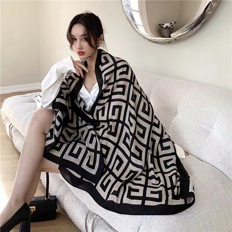 Women Silk Square Scarf Lady Cotton Scarves Square Scarf Triangle Scarf Women's Fashion Prints