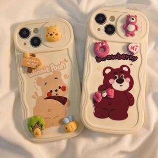 【กล้องสไลด์】เคสโทรศัพท์มือถือ แบบนิ่ม ลายการ์ตูนหมีสตรอเบอร์รี่ 3D สําหรับ iPhone XR XS Max iPhone 11 12 13 14 15 Pro Max